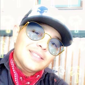 Meet your Posher, Frank